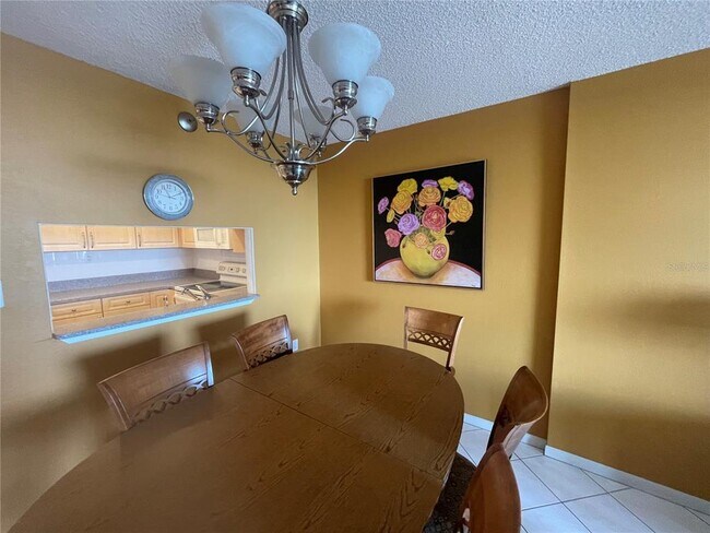 Building Photo - 400 Island Way