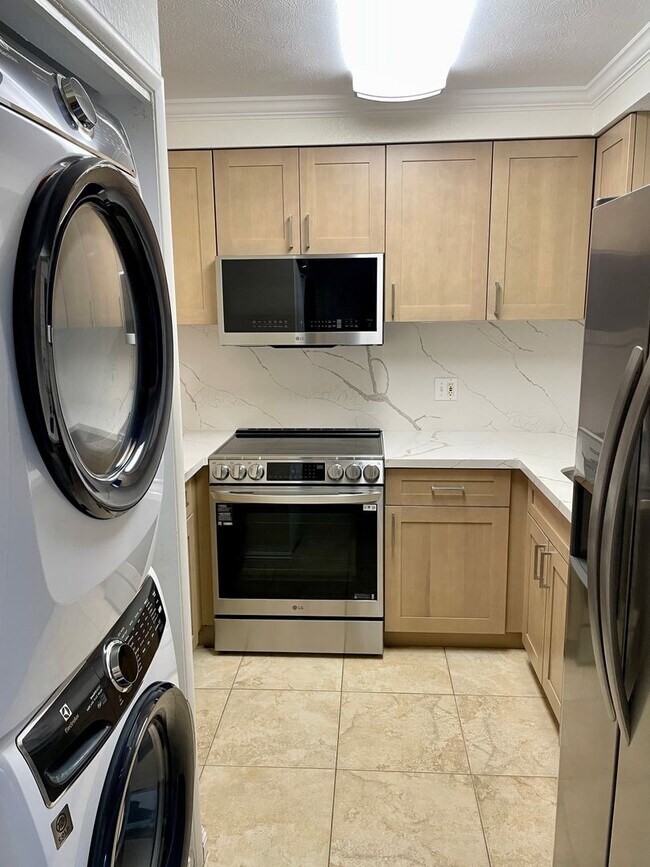 Foto del edificio - Upgraded Townhome at Hokulani in Kailua