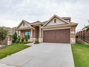 Building Photo - 1313 Prairie Lake Ct