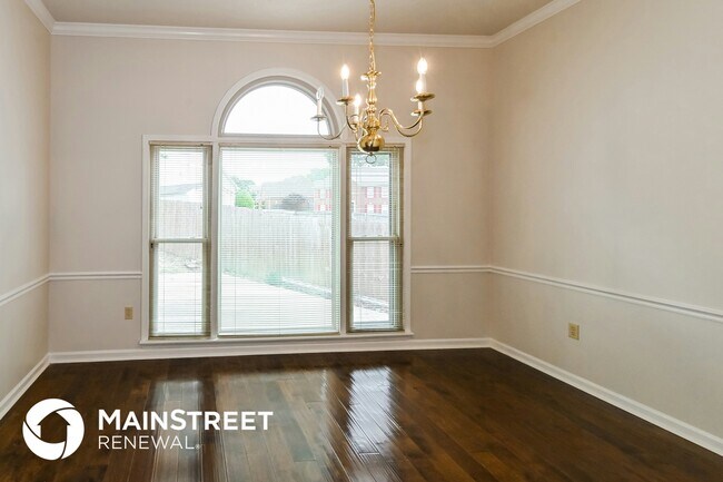 Foto del edificio - 4415 Richmond Cir S