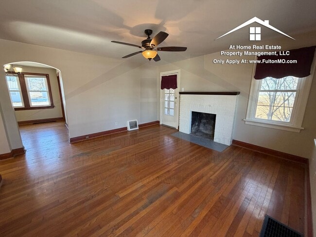 Foto del edificio - 707 Hollyhock Dr