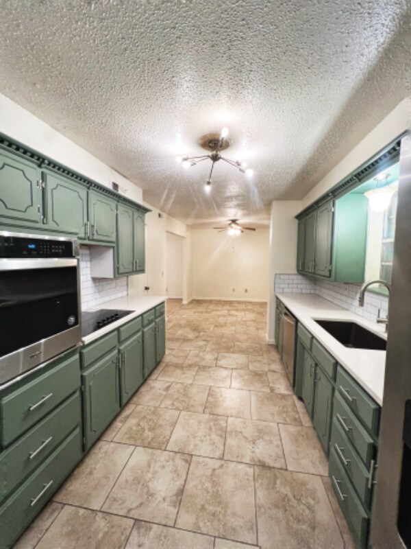 Foto del edificio - 904 NW 9th St