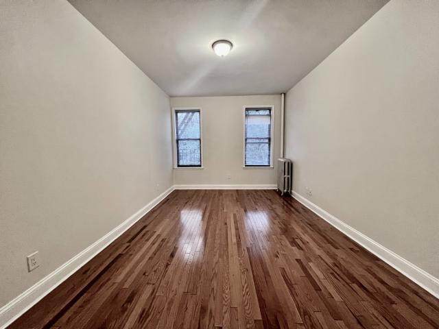 Foto del edificio - 3 bedroom in New York NY 10032
