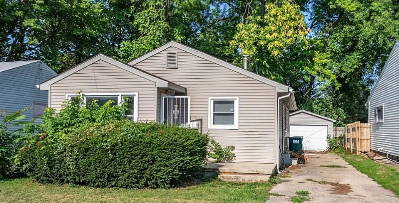 Building Photo - 627 Wise St