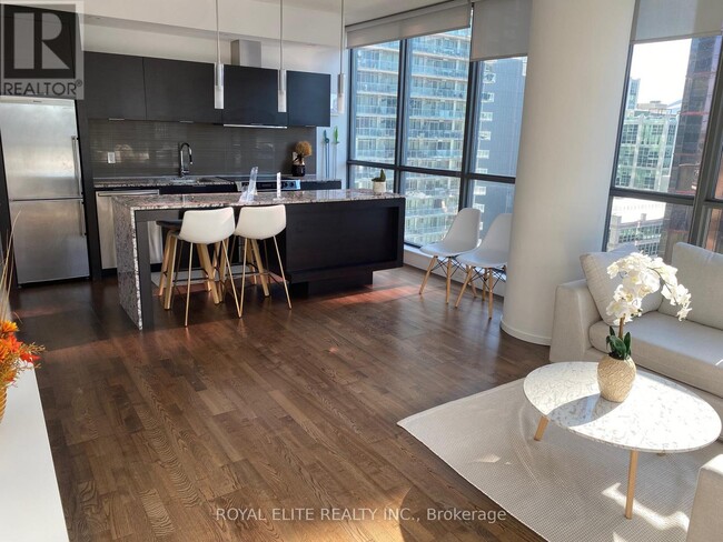 Photo du bâtiment - 8 Charlotte St