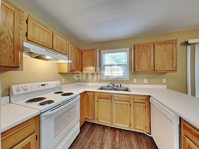 Foto del edificio - 6200 Grey Coat Ct