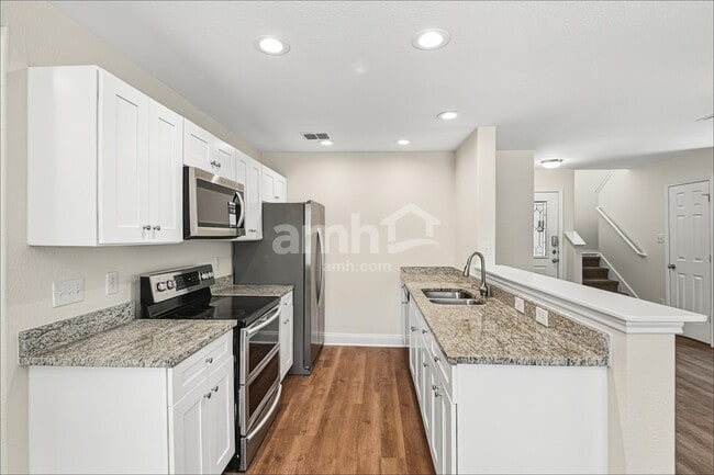 Building Photo - 10815 Canter Spur