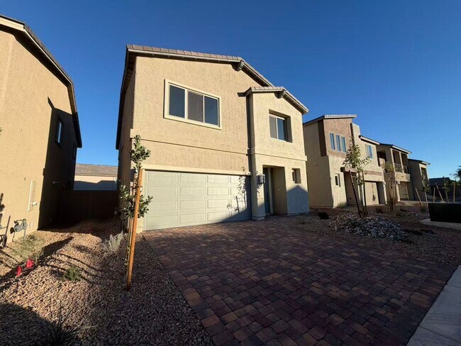 Building Photo - 7462 Pioneer Way