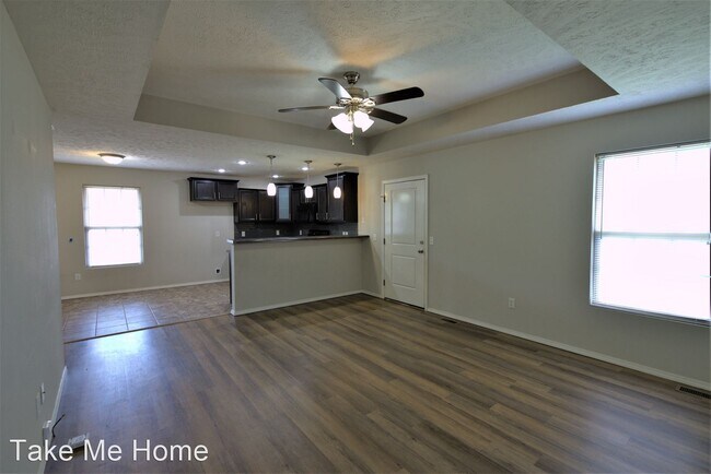 Building Photo - 3 br, 2 bath House - 5631 W Sugar Pine