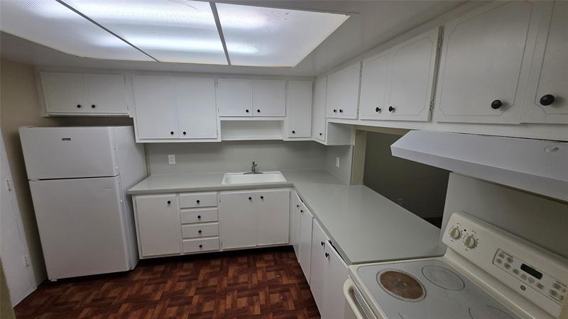 Foto principal - 16800 NE 15th Ave