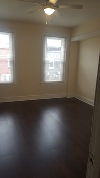Foto del edificio - 2225 Dickinson St