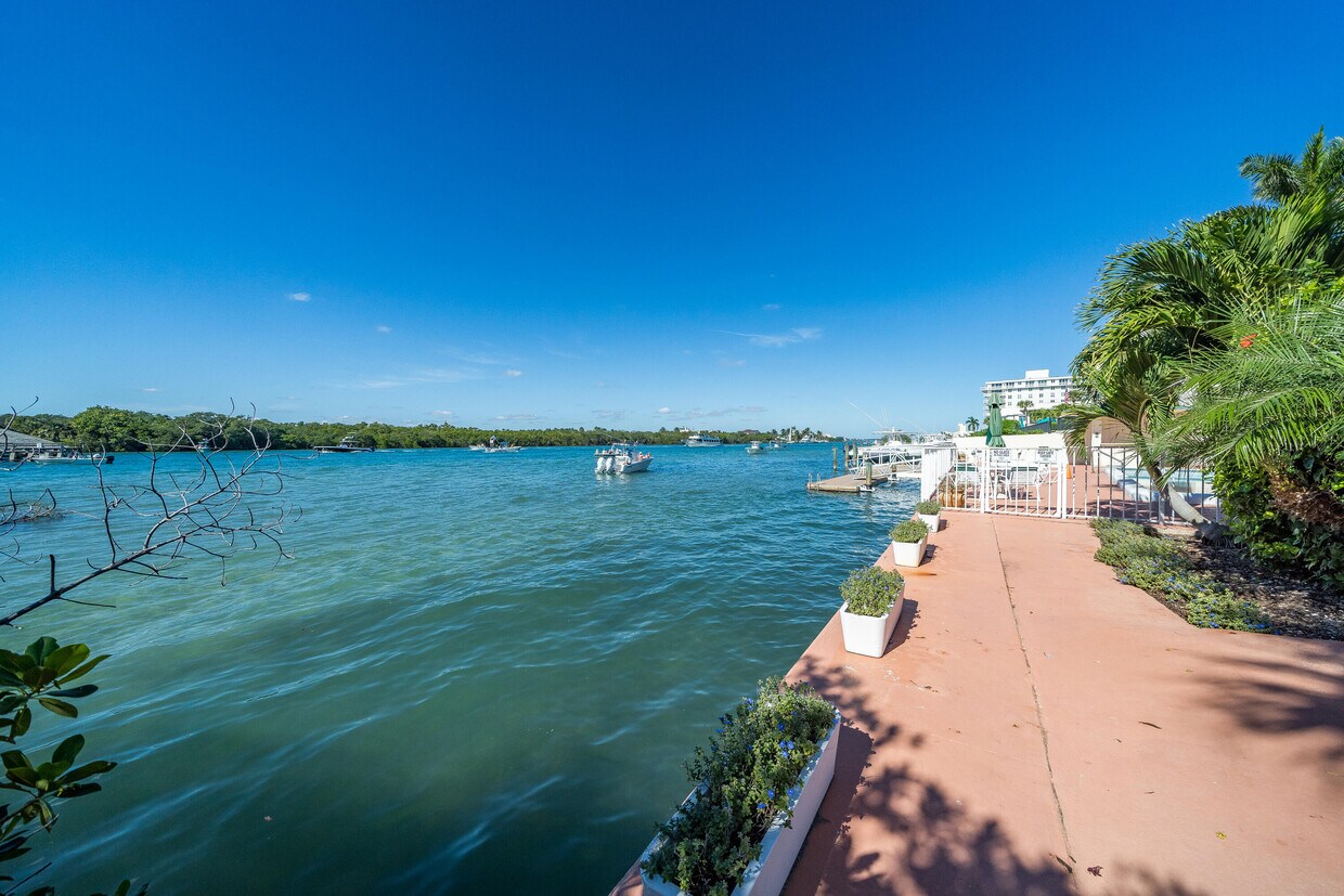 225 S Beach Rd Unit 106, Jupiter, FL 33469 Condo for Rent in Jupiter