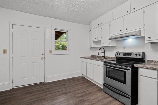 Foto del edificio - 3996 Campbellton Rd SW