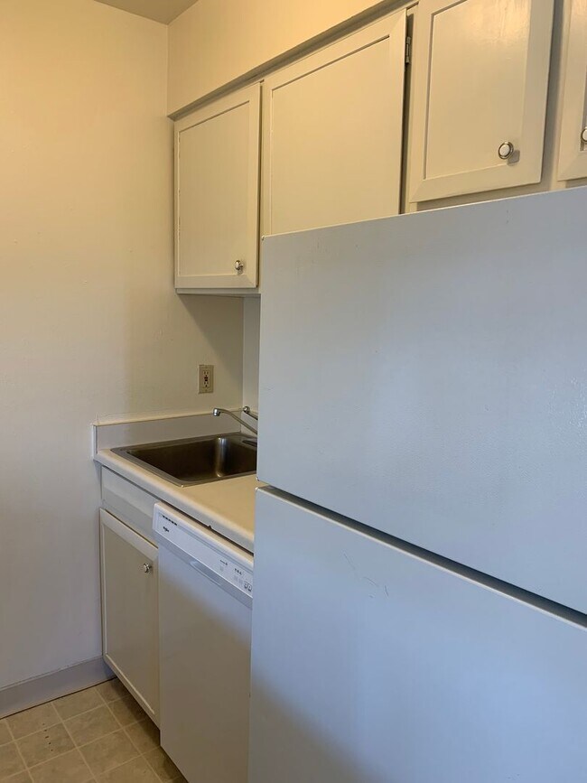 Foto del edificio - 2nd Floor Condo with view of Flatirons