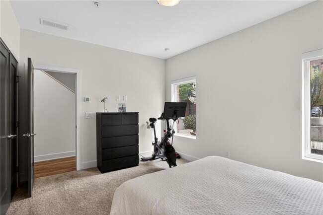 Foto del edificio - 1214 Chelsea Cir NW