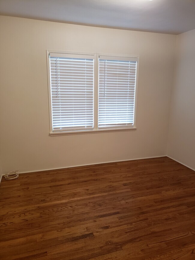 10711 Francis Plz Unit 10711, Los Angeles, CA 90034 10711 Francis Plz