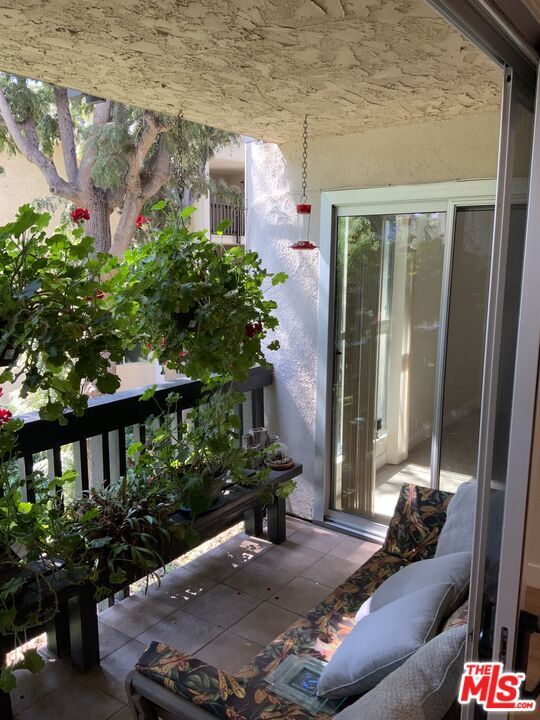 Foto del edificio - 5218 Raintree Cir