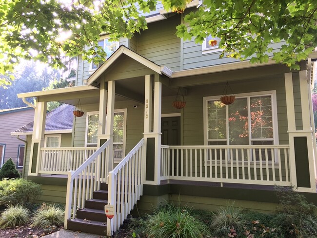 Building Photo - Stunning 4BD Craftsman Home in Desirable C...