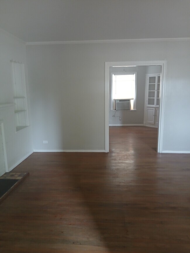 Building Photo - 254 Rosebud Ave