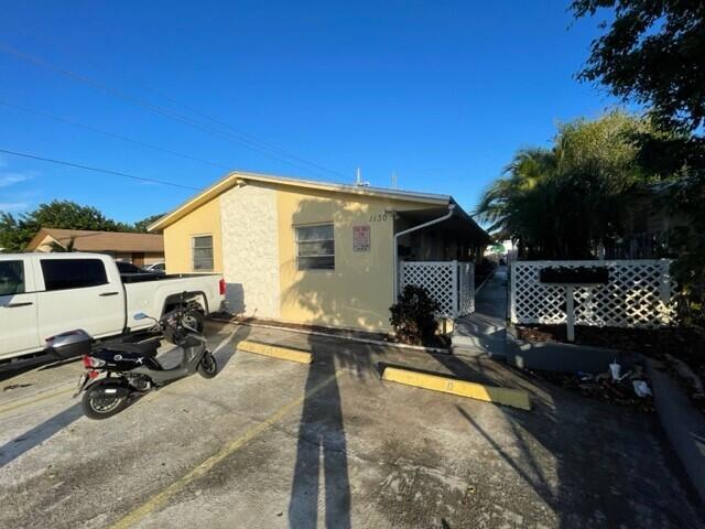 Building Photo - 1130 N F St