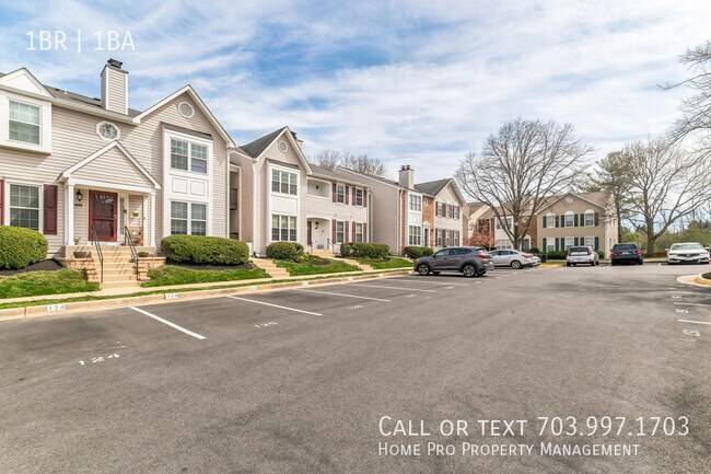 Foto del edificio - 7703 Lexton Pl #A, Springfield, VA