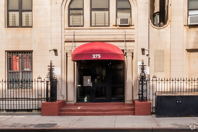 Building Photo - 375 Manhattan Ave