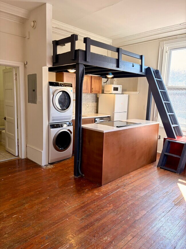 Foto del edificio - 3511 Baring St