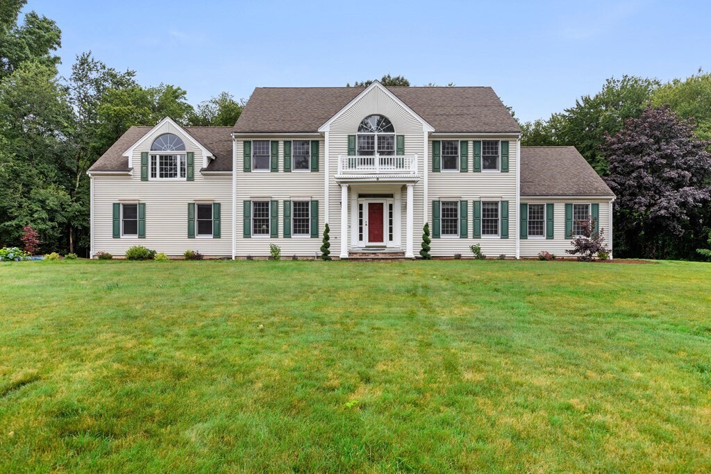 Primary Photo - 8 Colella Farm Rd