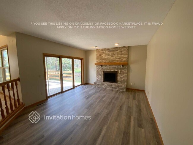 Foto del edificio - 14371 Raven St NW