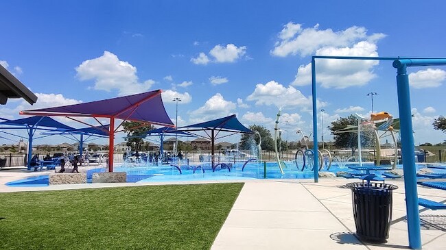 Foto del edificio - 408 Harbor Oaks Dr