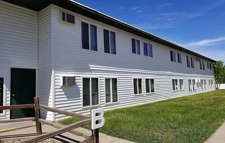 Primary Photo - Courtwood Apartments