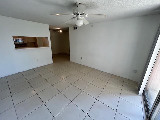 Foto del edificio - 12148 St.Andrews Pl