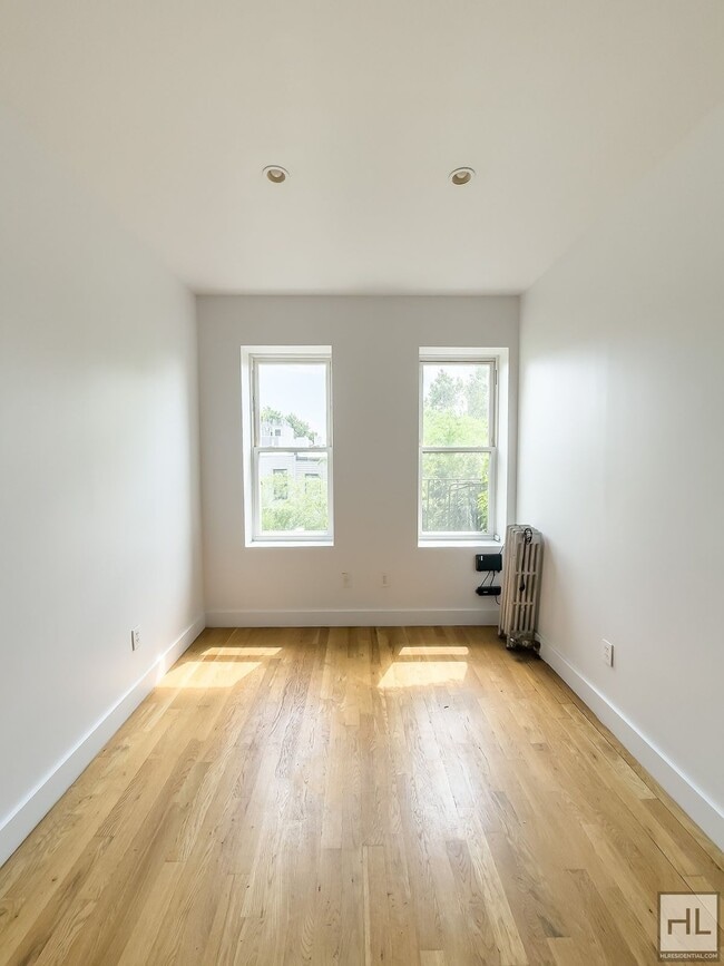 Building Photo - 19 STREET / South Slope, Brooklyn / Sun-Fi...
