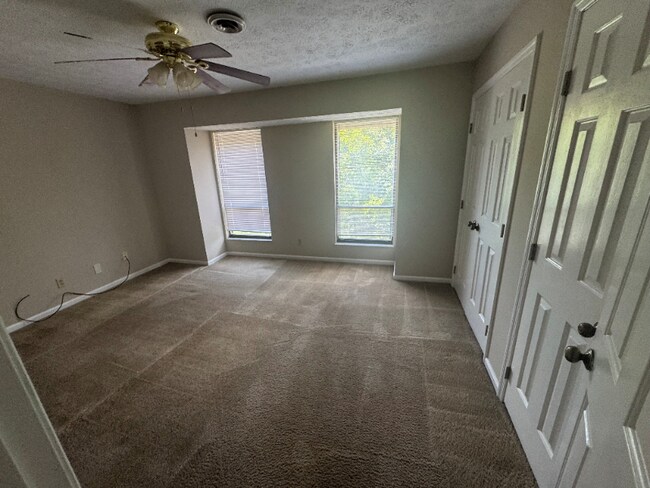 Foto del edificio - 1125 St Christopher Dr