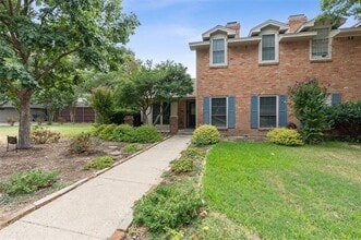 Building Photo - 10447 Barrywood Dr