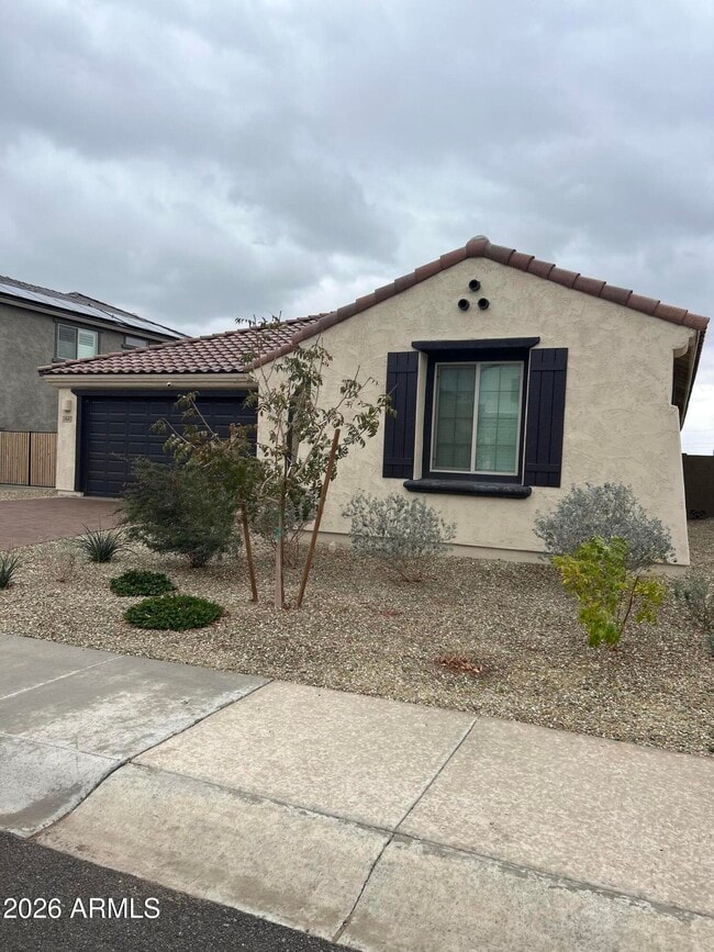 Foto del edificio - 24647 W Watkins St