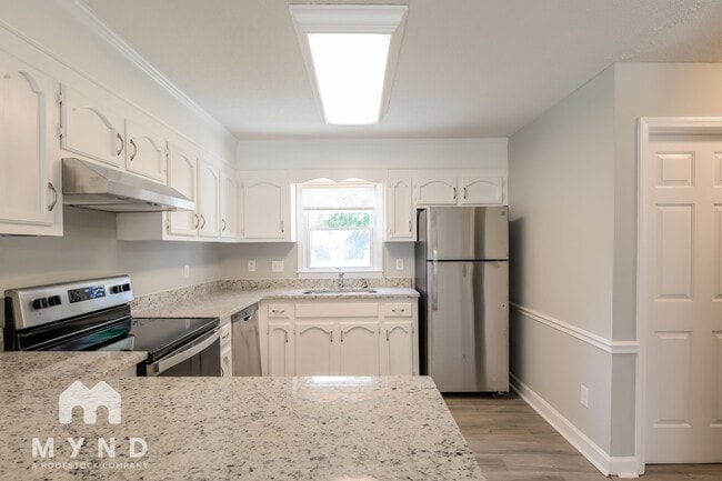 Foto del edificio - 712 Lampwick Ct