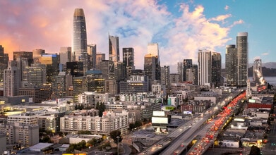 Building Photo - Soma at 788