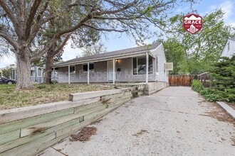 Building Photo - 1842 S Dahlia St