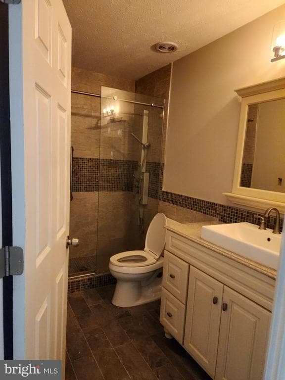 Building Photo - 4101 Canopy Way