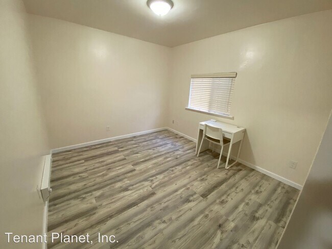 Building Photo - 2255 Pulgas Ave