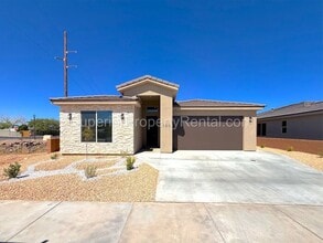 Building Photo - 159 N 3670 W