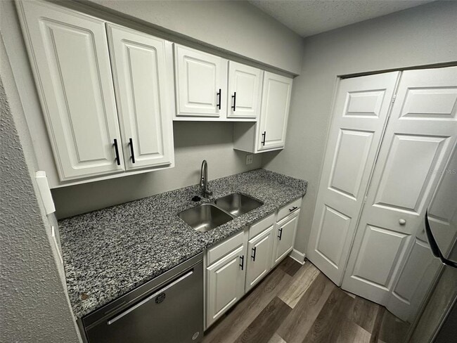 Building Photo - 3772 Idlebrook Cir