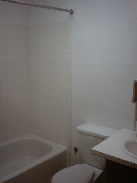 Foto del edificio - 118 Cottage St