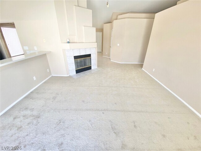 Foto del edificio - 4678 Carefree Dr