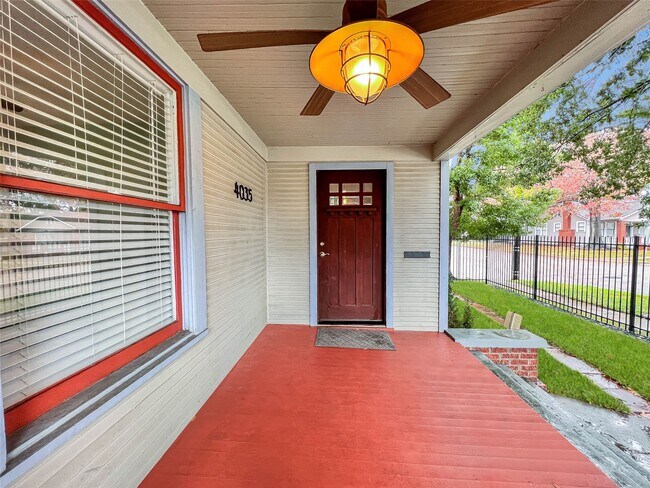 Foto del edificio - 4035 Michaux St
