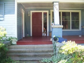 Building Photo - 2427 Pickett Rd