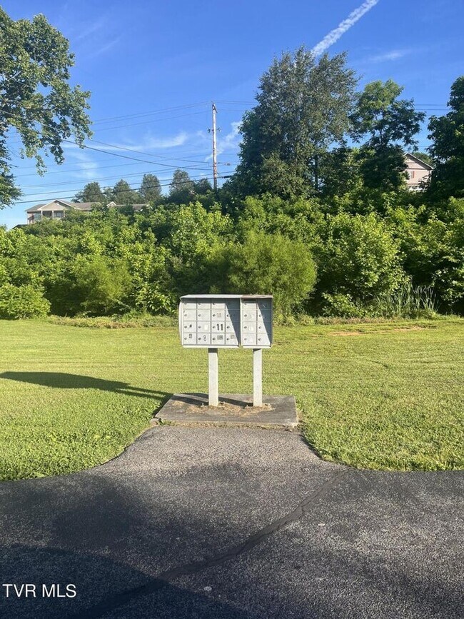 Building Photo - Clearview Mobile Home Park