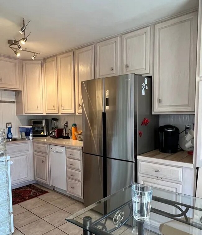 Foto del edificio - 3690 Broadway St