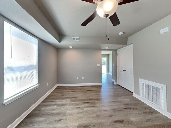 Foto del edificio - 8215 SW 3rd St